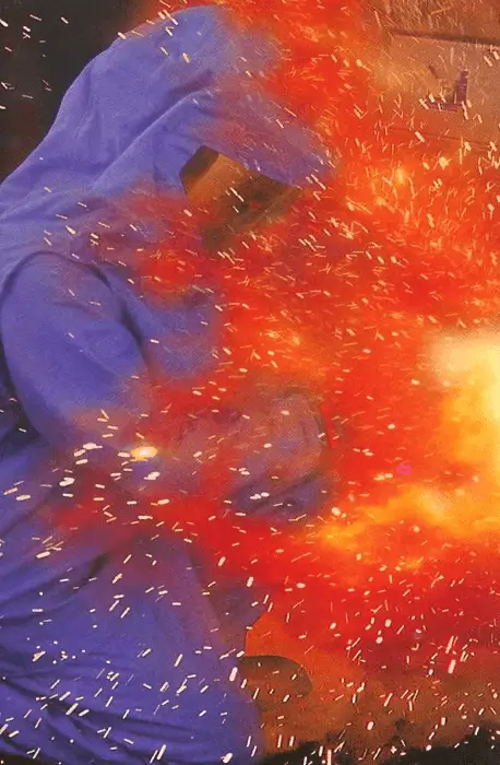 Arc flash vs the HRC4 - 40Cal suit